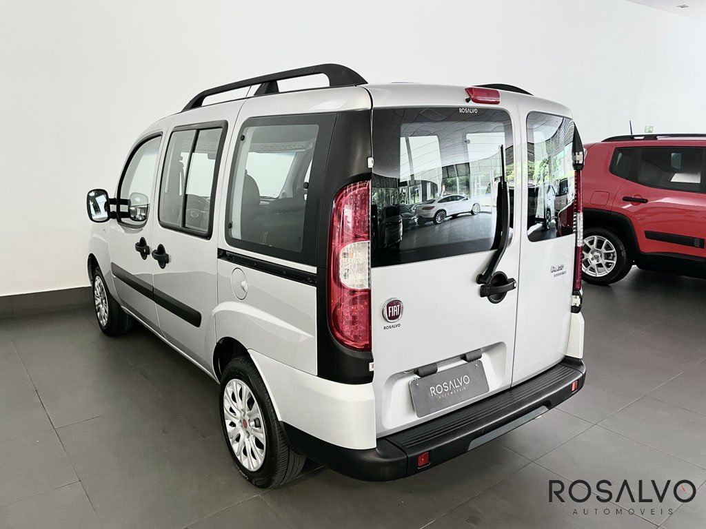 Fiat Doblo Essence 7 Lugares Fiat Doblo Essence 7 Lugares
